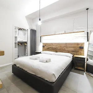  Appartamento Bullona Design Flat - M5 Gerusalemme&domodossola Italia