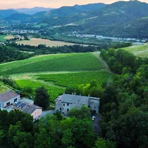 Farm stay Tenuta Folesano Wine Estate 13th Century Marzabotto